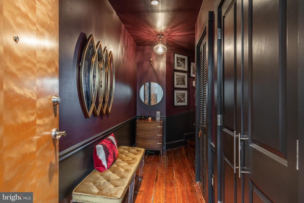 38 N FRONT STREET Unit: 4F