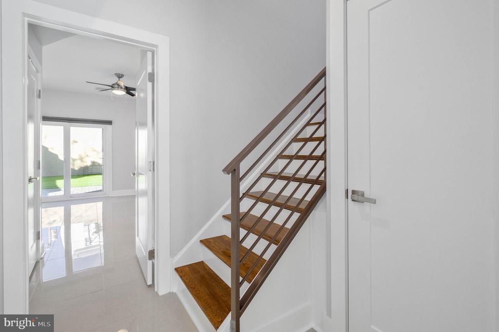 142 LEVERING STREET