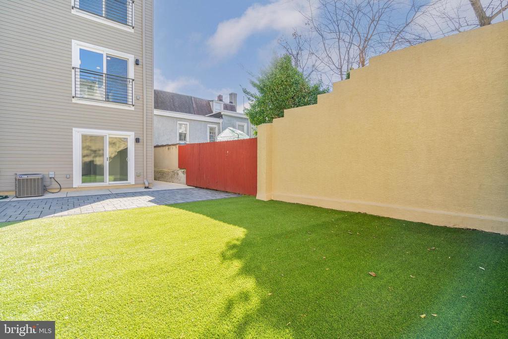 142 LEVERING STREET
