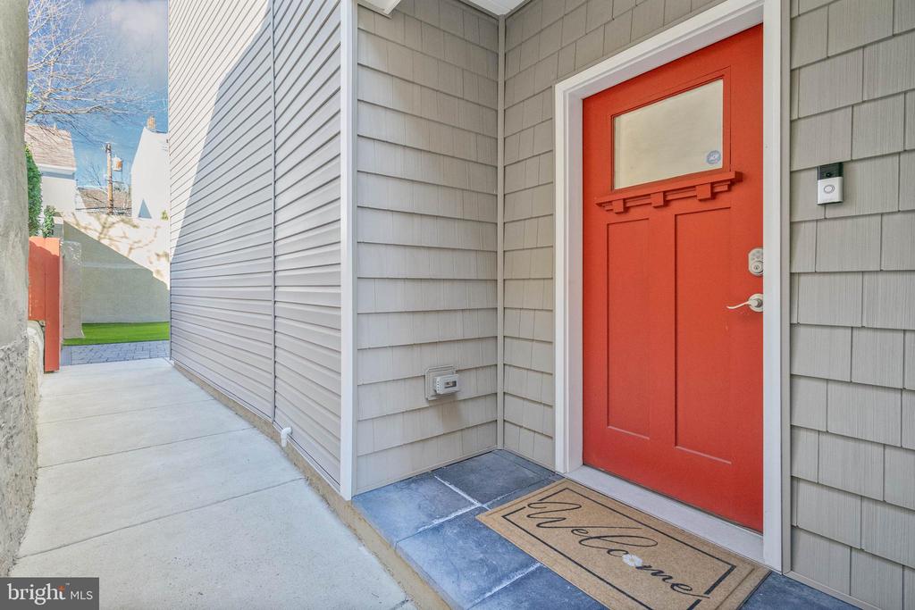 142 LEVERING STREET