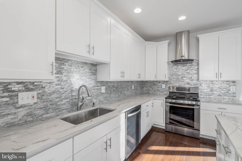 142 LEVERING STREET