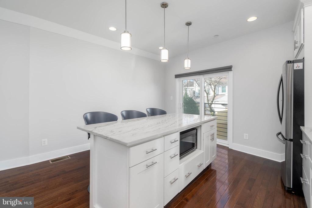142 LEVERING STREET
