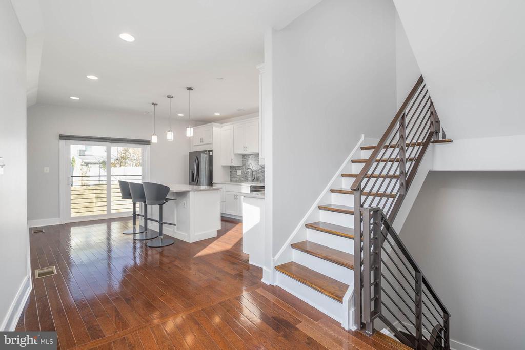 142 LEVERING STREET