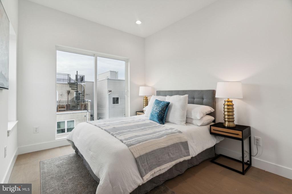 1810 FEDERAL STREET Unit: 3