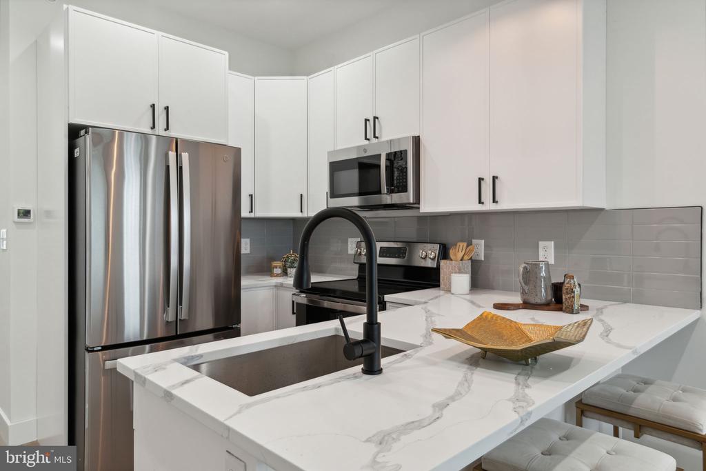 1810 FEDERAL STREET Unit: 3