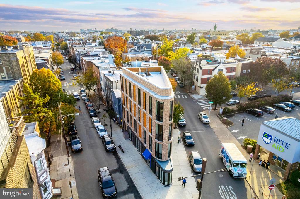 715 E PASSYUNK AVENUE