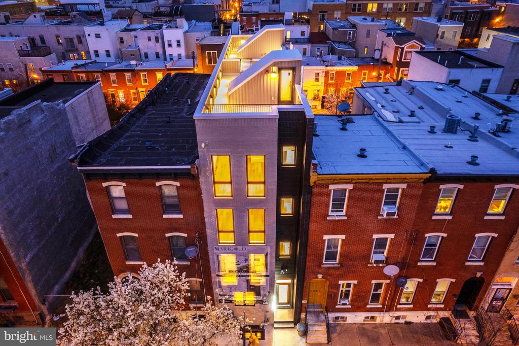 1623 CHRISTIAN STREET Unit: 3