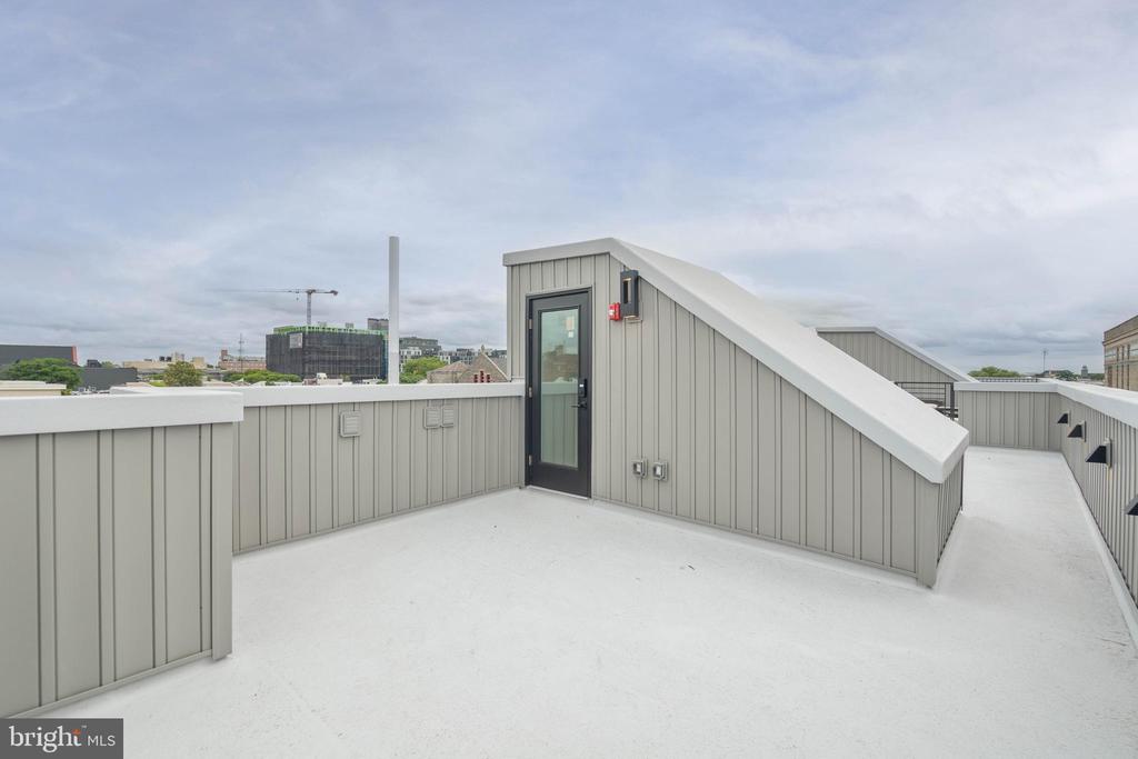 1623 CHRISTIAN STREET Unit: 3