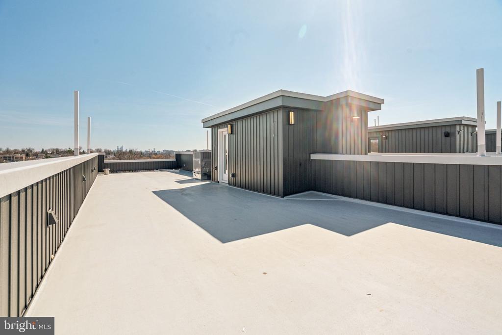 335 FOUNTAIN STREET Unit: B
