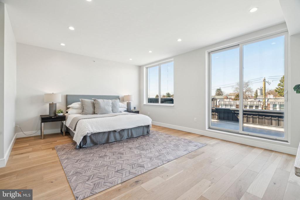 335 FOUNTAIN STREET Unit: B
