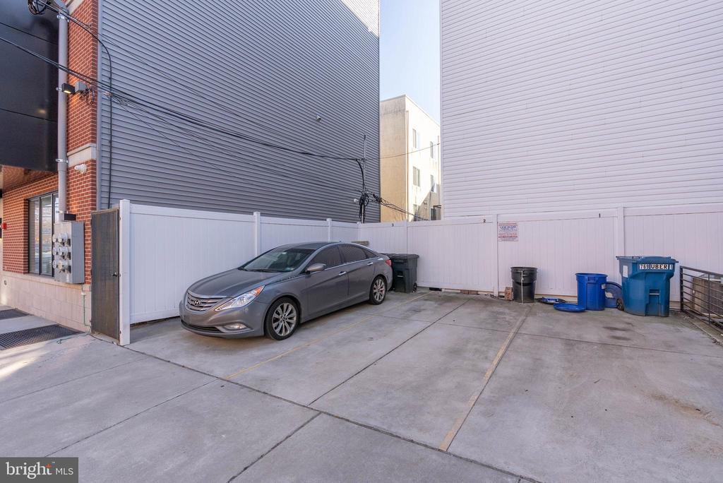 769 N UBER STREET Unit: 3