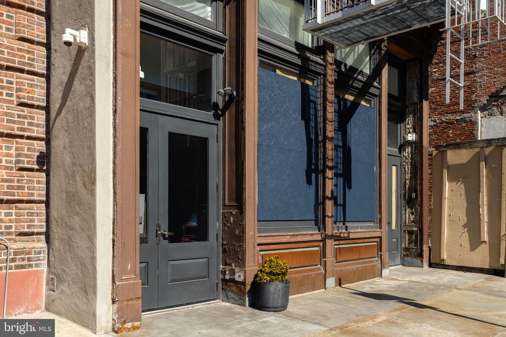 241 CHESTNUT STREET Unit: F