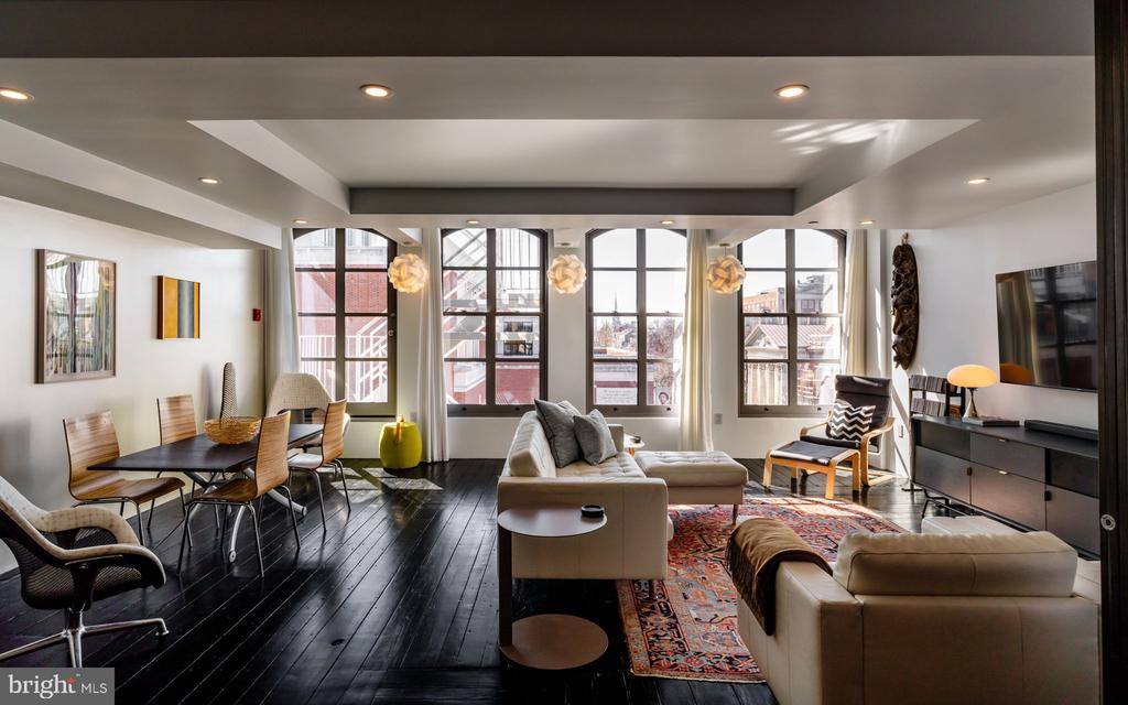 241 CHESTNUT STREET Unit: F