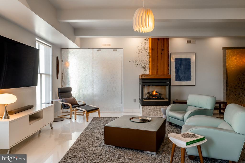 241 CHESTNUT STREET Unit: F