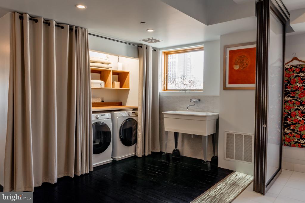 241 CHESTNUT STREET Unit: F