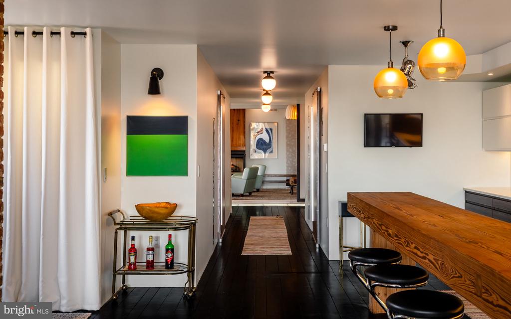 241 CHESTNUT STREET Unit: F