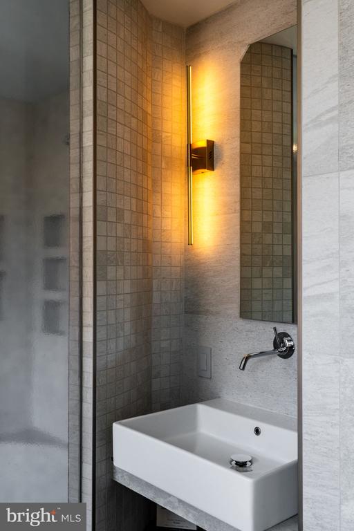 241 CHESTNUT STREET Unit: F