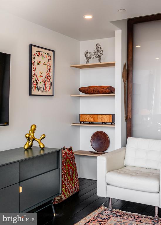 241 CHESTNUT STREET Unit: F