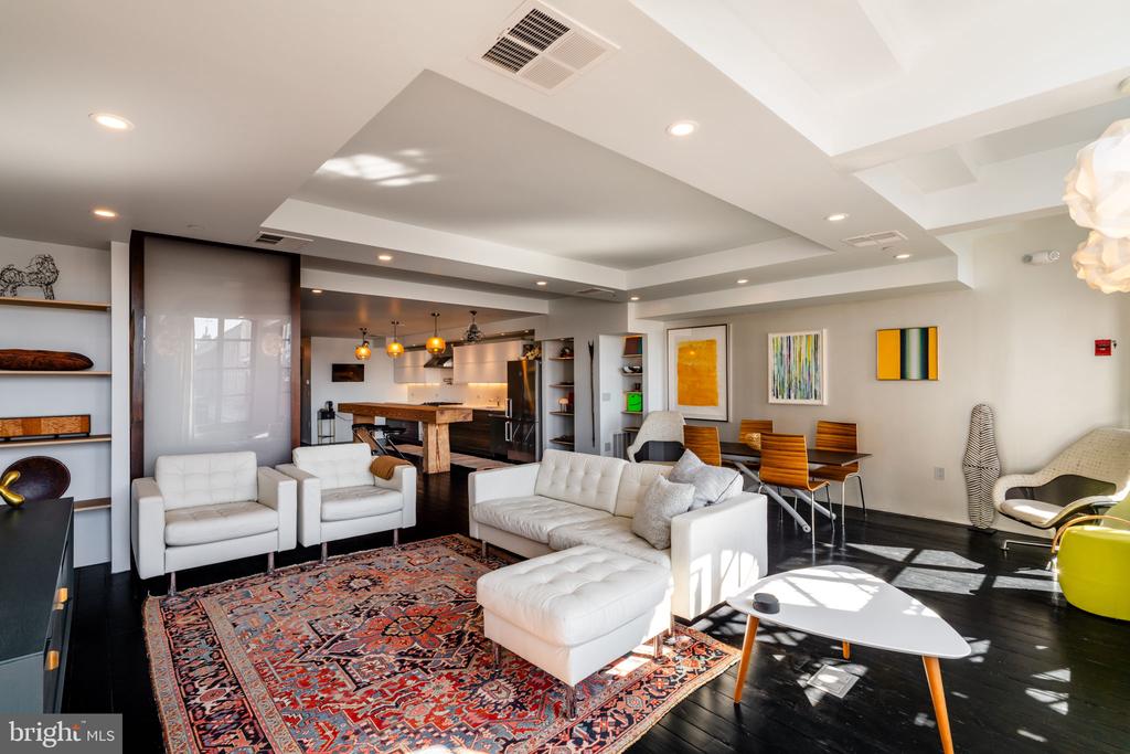 241 CHESTNUT STREET Unit: F