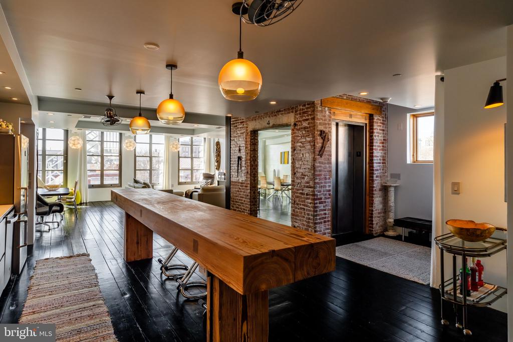 241 CHESTNUT STREET Unit: F