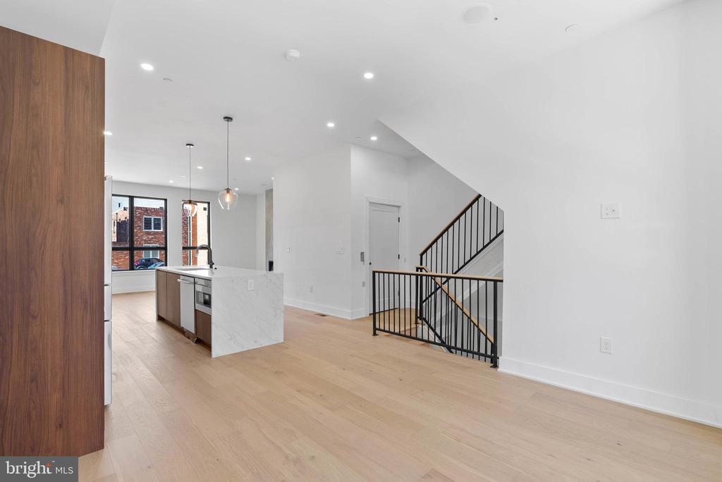 710 S 17TH STREET