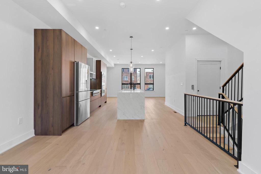 710 S 17TH STREET