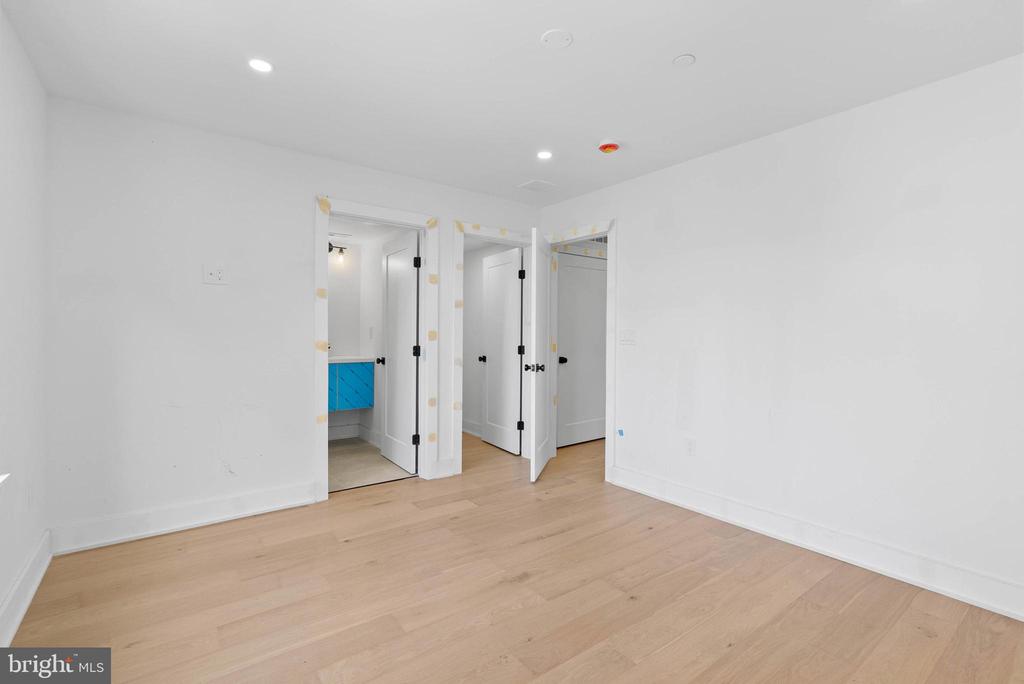 710 S 17TH STREET