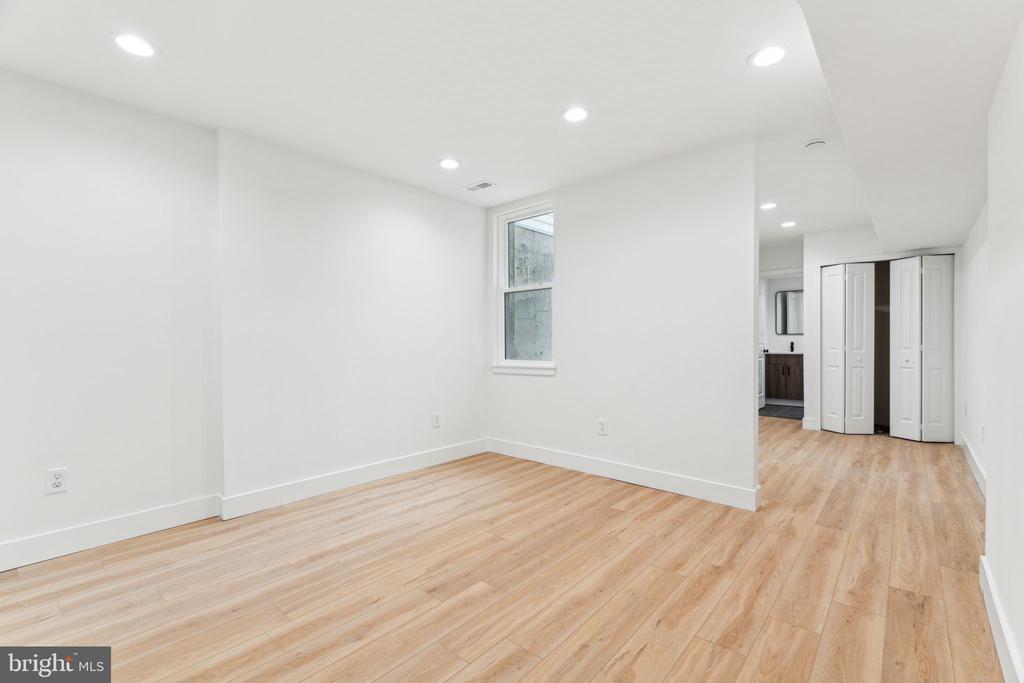 1810 FEDERAL STREET Unit: 1