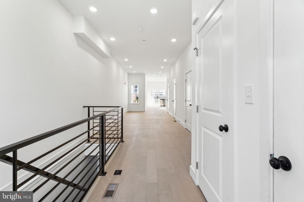 1810 FEDERAL STREET Unit: 1