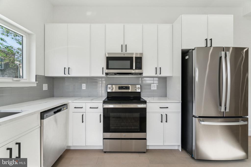 1810 FEDERAL STREET Unit: 1