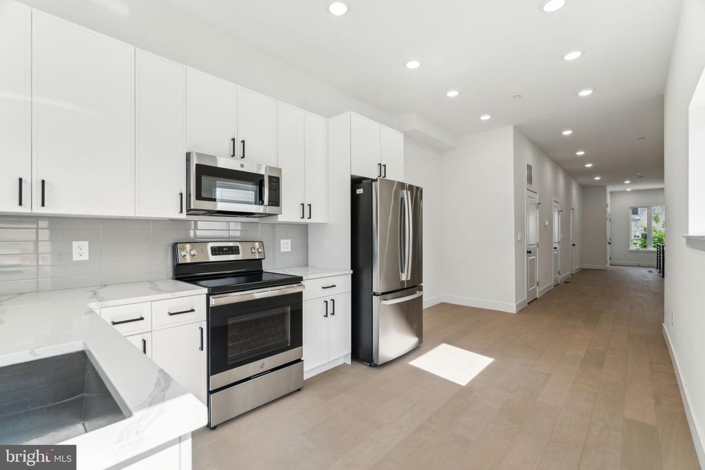 1810 FEDERAL STREET Unit: 1