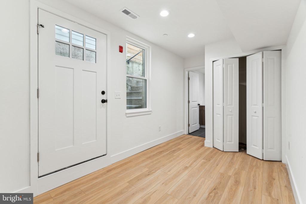 1810 FEDERAL STREET Unit: 1