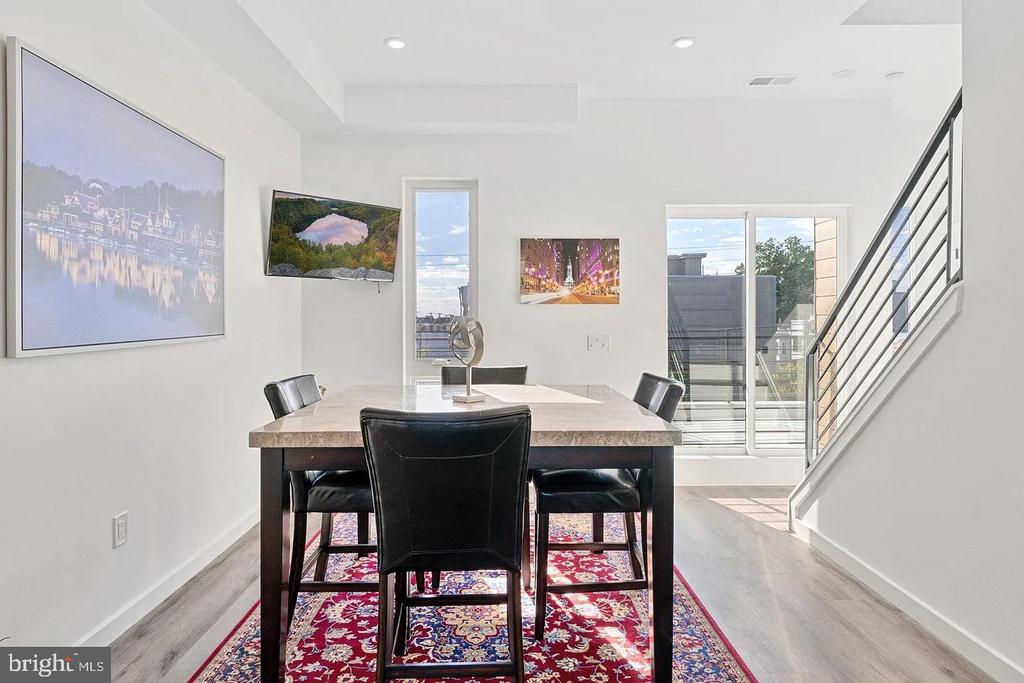 1735 S 23RD STREET Unit: 5