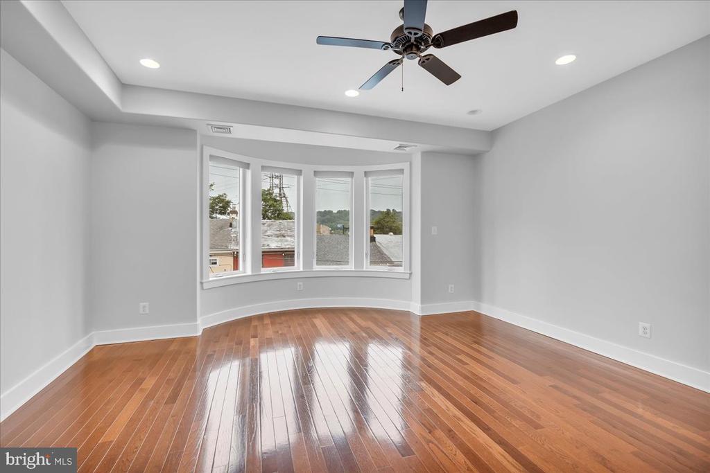 144 LEVERING STREET