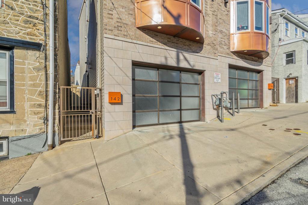 144 LEVERING STREET