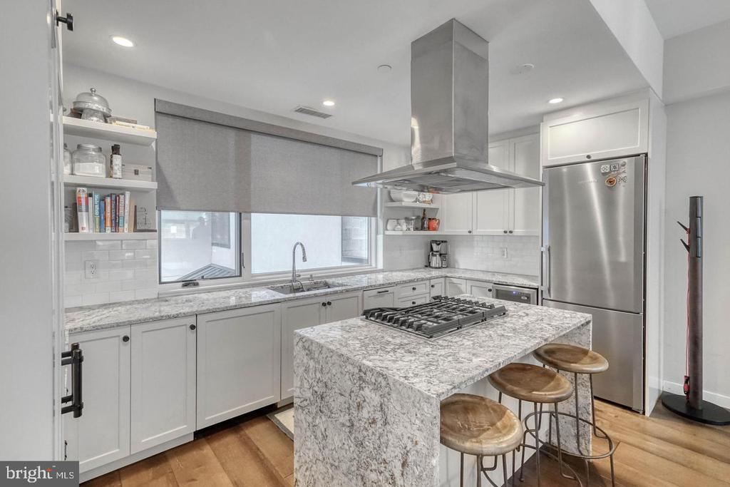 818 N 4TH STREET Unit: 1A