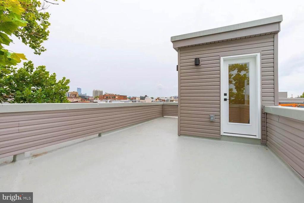 719 N 16TH STREET Unit: 4