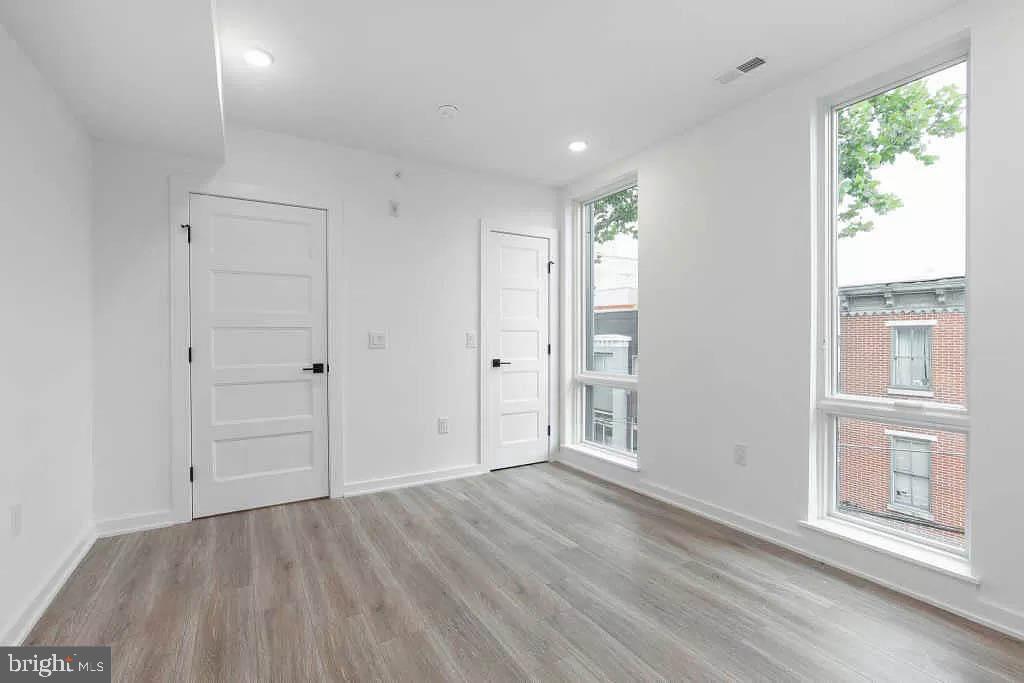 719 N 16TH STREET Unit: 4