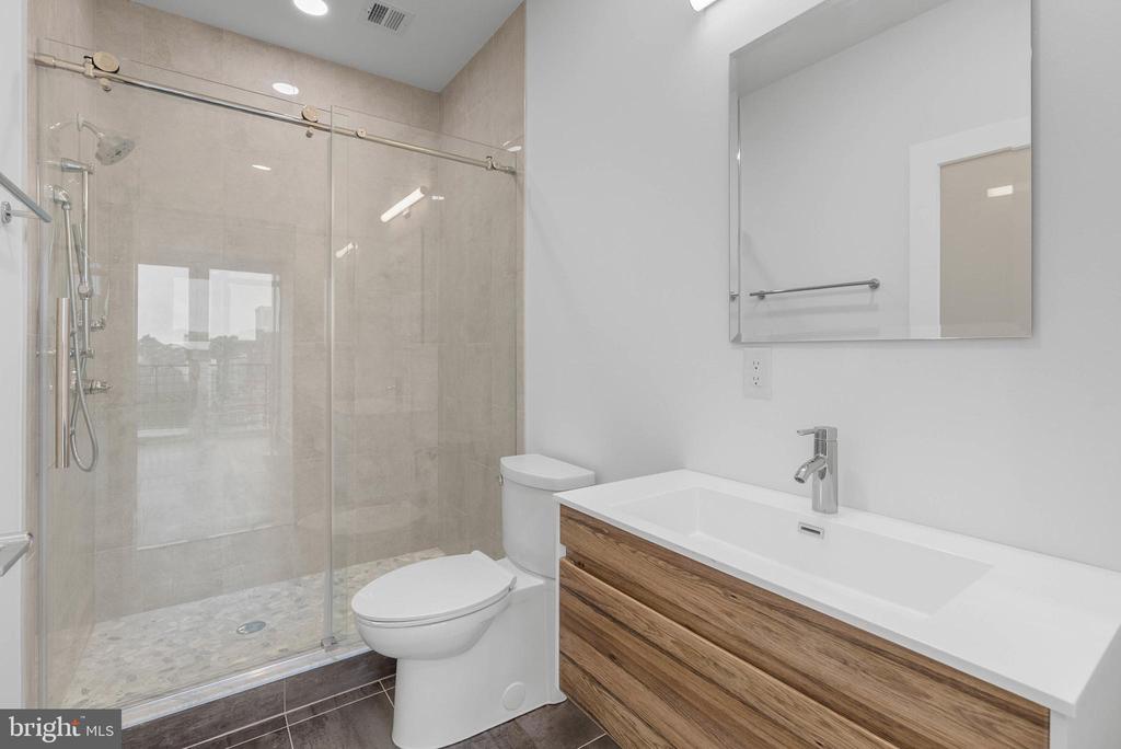 950 N 2ND STREET Unit: UNIT 5C