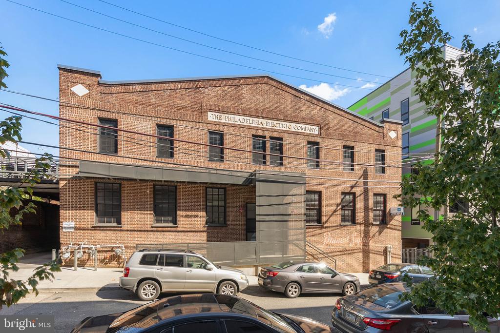 1521 N 31ST STREET Unit: 300