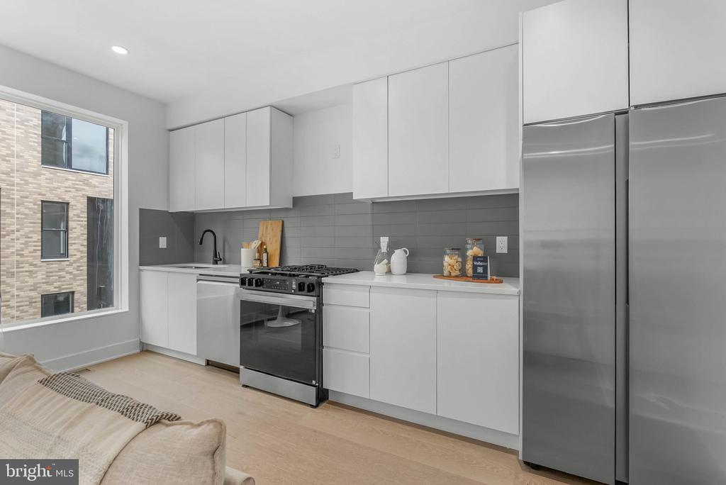 635 N 7TH STREET Unit: H3A