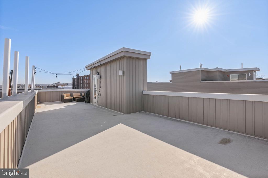 1753 N MARSHALL STREET Unit: B