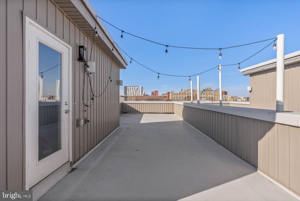 1753 N MARSHALL STREET Unit: B