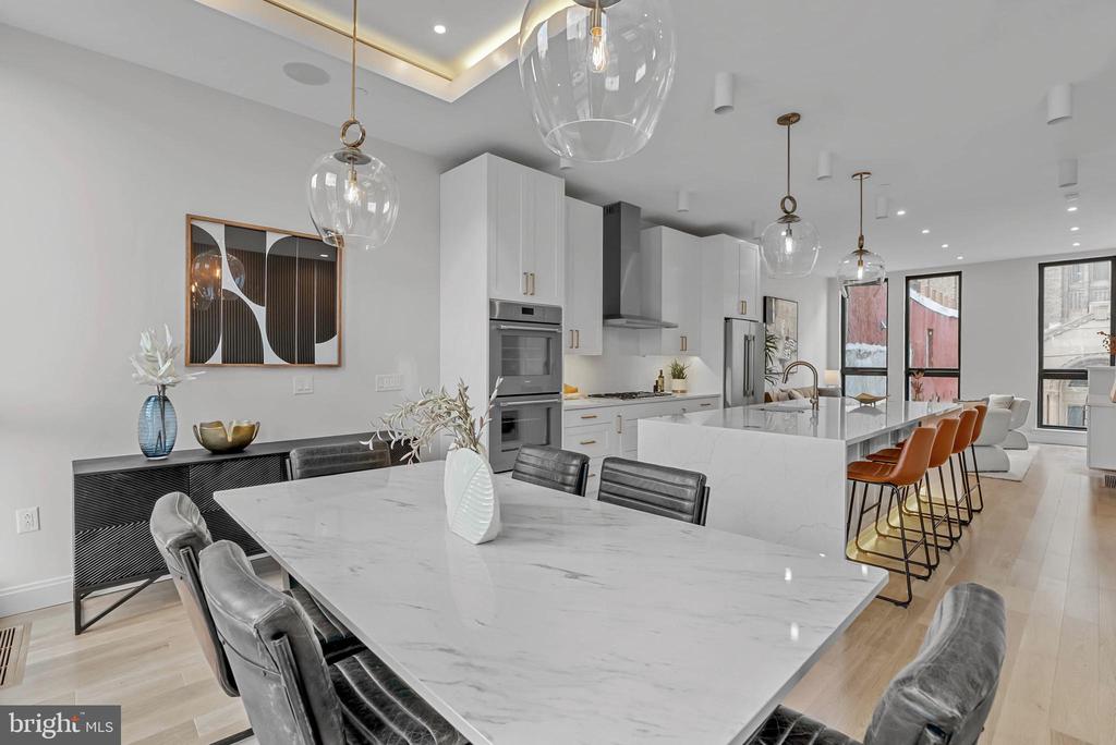 1100 WEBSTER STREET Unit: 4