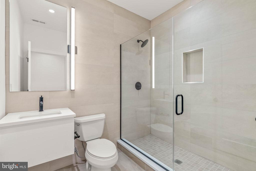 635 N 7TH STREET Unit: B2A