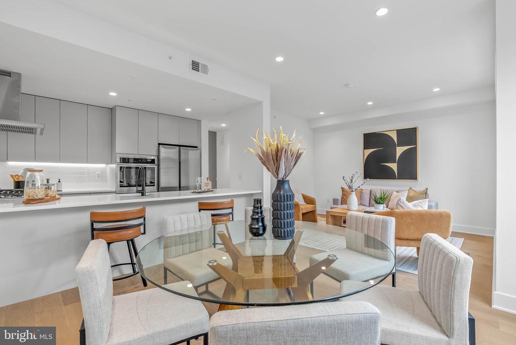 635 N 7TH STREET Unit: B1B