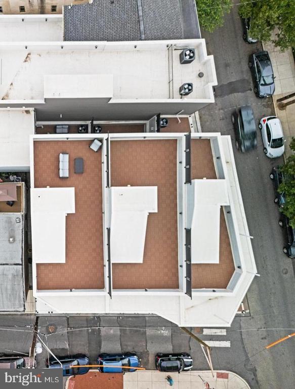 246 MONTROSE STREET