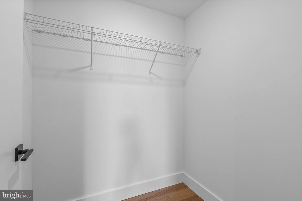 1501 N 31ST STREET Unit: PH17