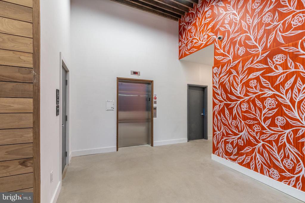 1501 N 31ST STREET Unit: PH17