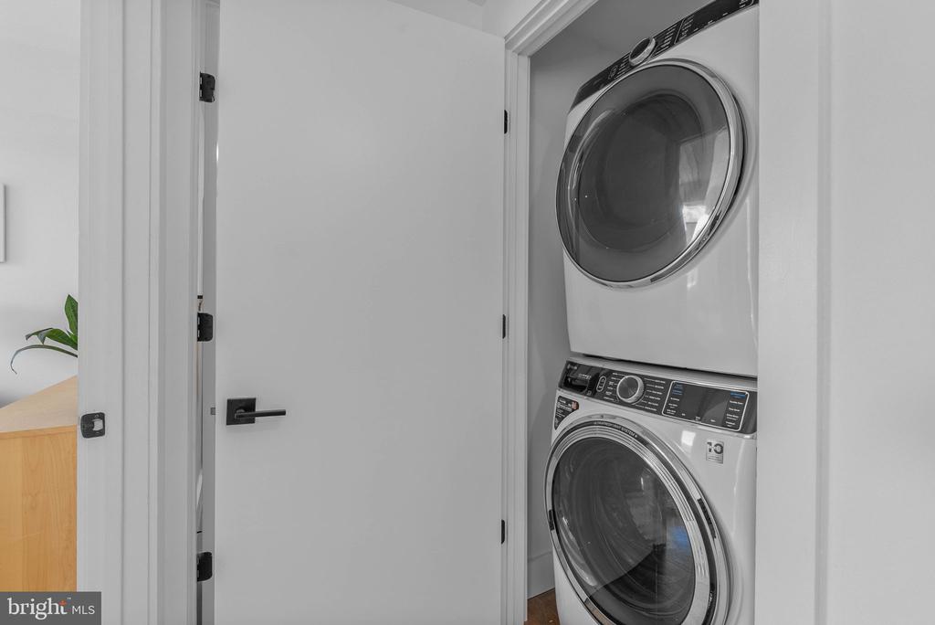 1501 N 31ST STREET Unit: PH17